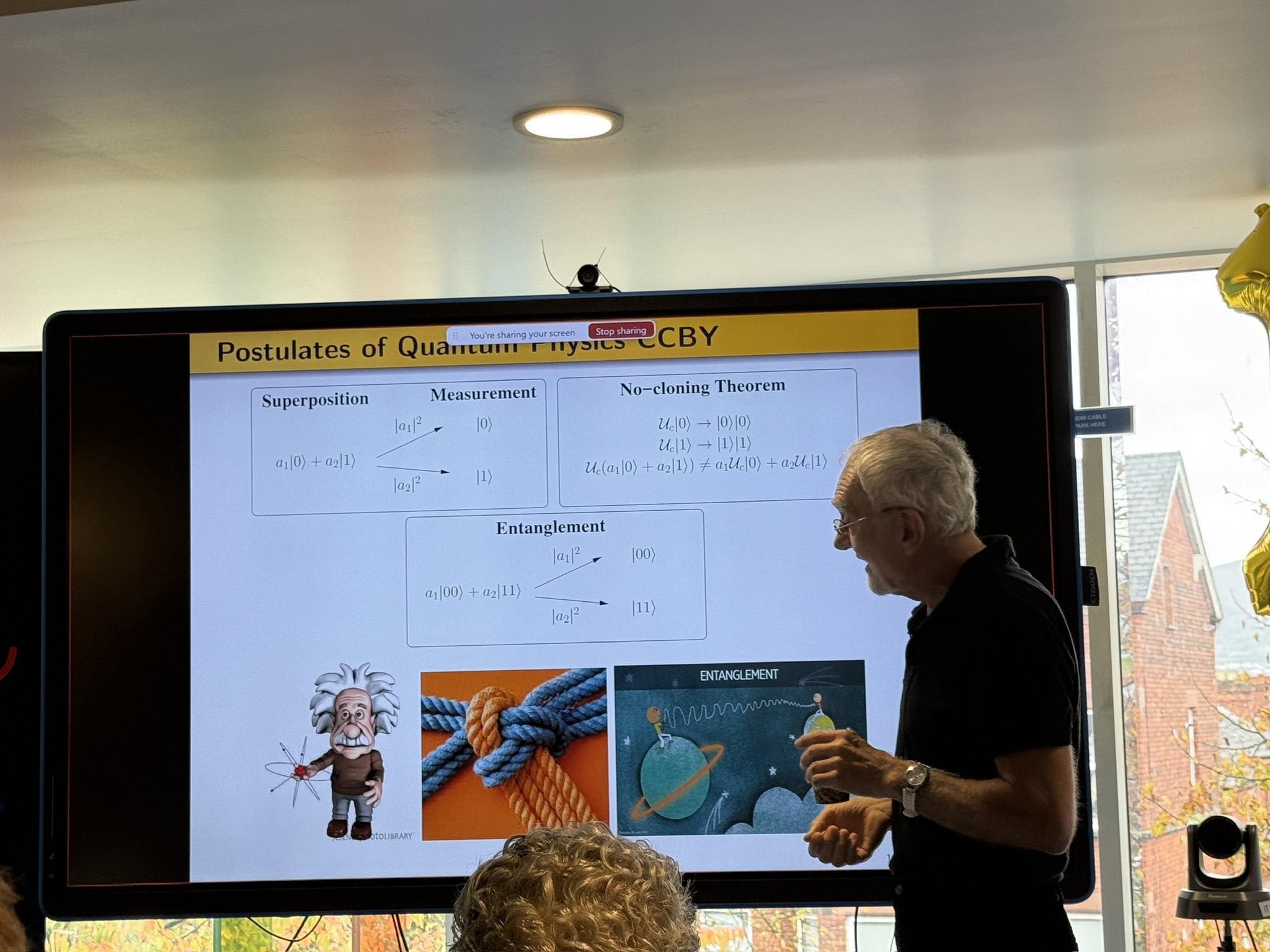Professor Lajos Hanzo presenting at the CWI Symposium